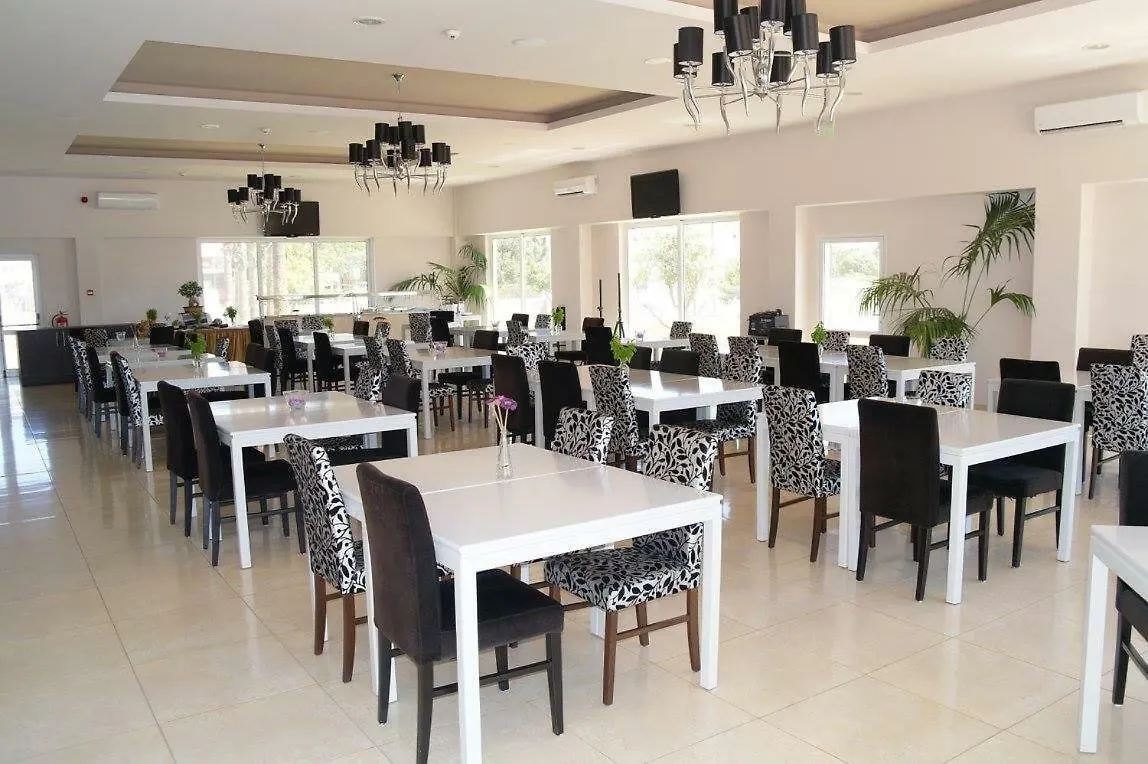 Sea Breeze Apartment Protaras